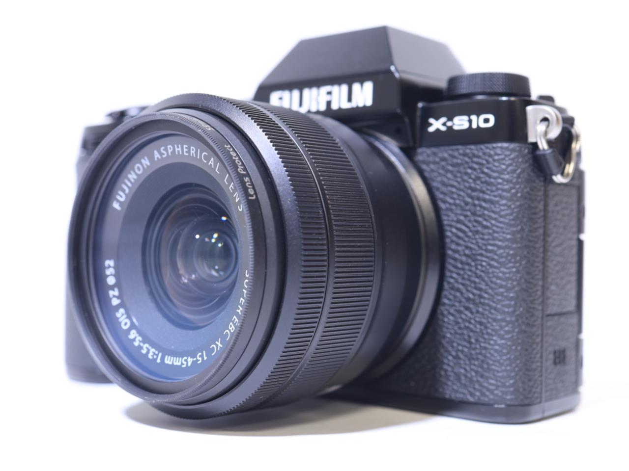 [USED]u059444&nbsp;FUJIFILM&nbsp;X-S10&nbsp;XC15-45mmレンズキット