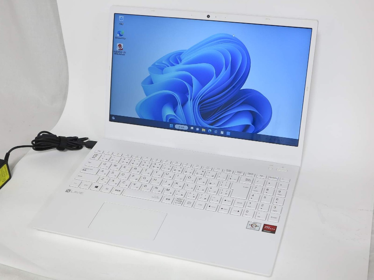 [USED]u059652&nbsp;PC-N1515AAW&nbsp;[パールホワイト]&nbsp;-バッテリ駆動不可-