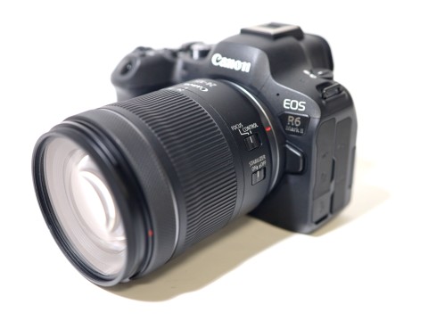 [USED]u060041&nbsp;EOS&nbsp;R6&nbsp;Mark&nbsp;II&nbsp;RF24-105&nbsp;IS&nbsp;STM&nbsp;レンズキット