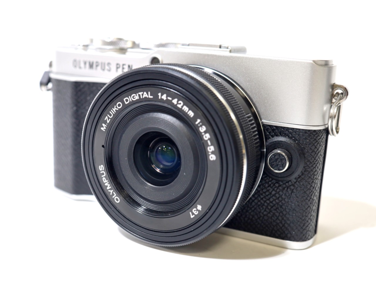 [USED]u060137&nbsp;OLYMPUS&nbsp;PEN&nbsp;E-P7&nbsp;14-42mm&nbsp;EZレンズキット&nbsp;[シルバー]