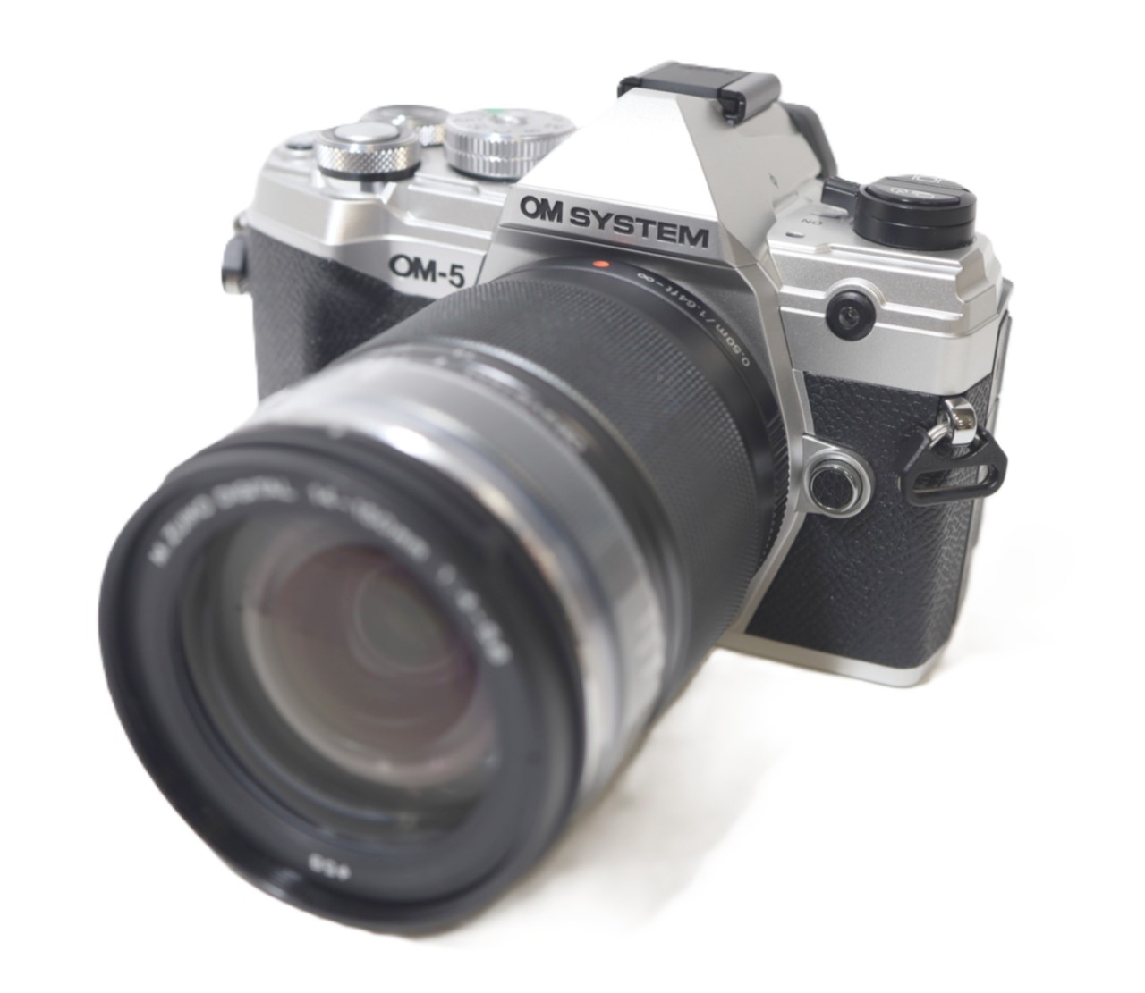 [USED]u060845&nbsp;OM&nbsp;SYSTEM&nbsp;OM-5&nbsp;14-150mm&nbsp;II&nbsp;レンズキット&nbsp;[シルバー]