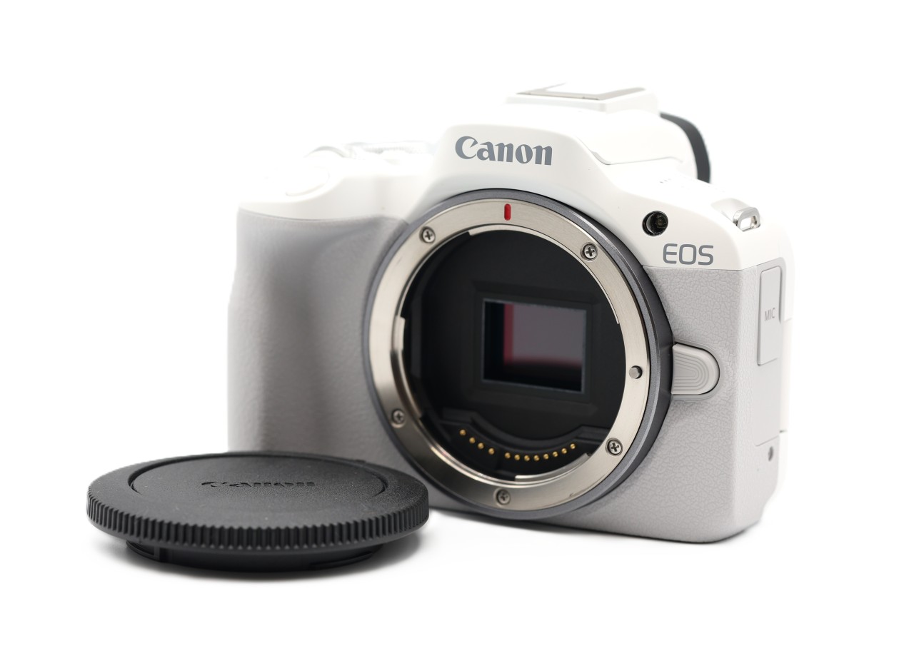 [USED]u060899&nbsp;EOS&nbsp;R50&nbsp;RF-S18-45&nbsp;IS&nbsp;STM&nbsp;LKit/WH