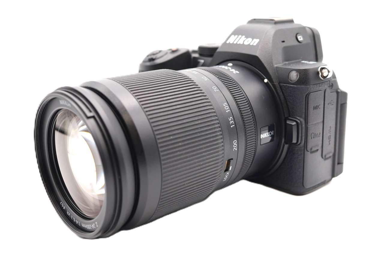 [USED]u061344&nbsp;Z5II&nbsp;24-200&nbsp;レンズキット