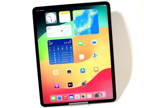 iPad Pro 11インチ 第一世代 Wi-Fi 64GB 液晶黄ばみあり(中古 iPad Pro 11インチ 第一世代 Wi-Fi 64GB 液晶黄ばみあり(中古