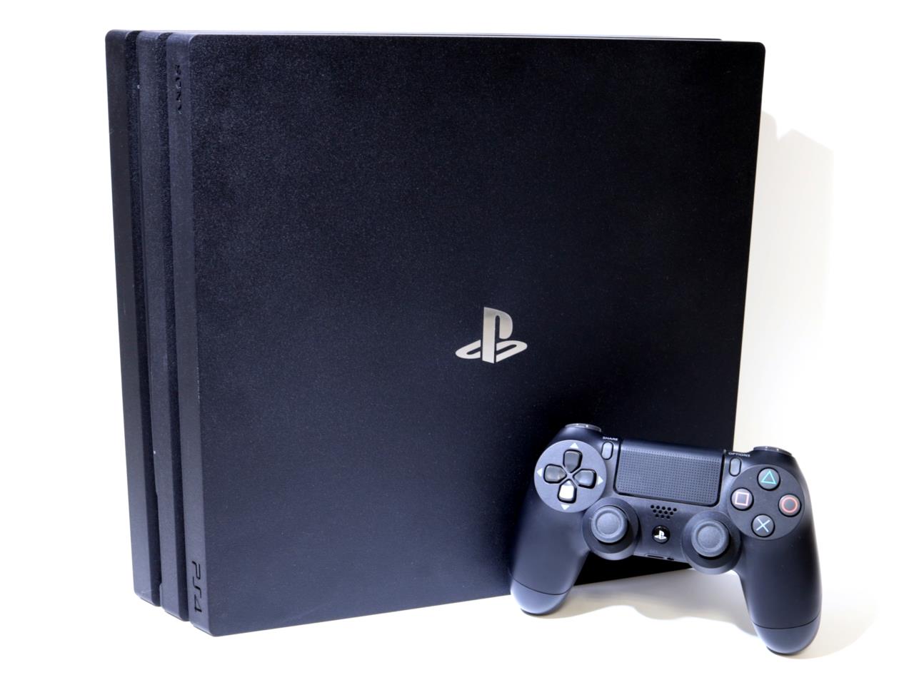 playstation4 Pro(CUH-7200B B01) 芳ばしく