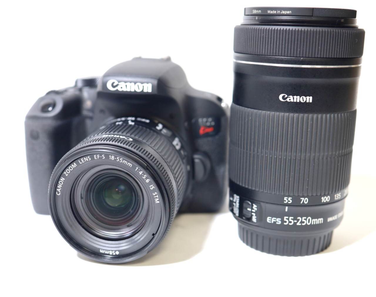 [USED]u060444&nbsp;EOS&nbsp;Kiss&nbsp;X9i&nbsp;ダブルズームキット