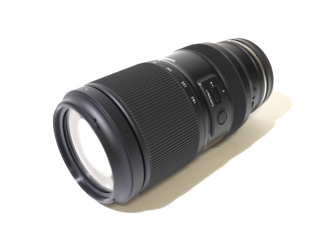 [USED]u061044&nbsp;70-180mm&nbsp;F2.8&nbsp;Di&nbsp;III&nbsp;VC&nbsp;VXD&nbsp;G2&nbsp;(Model&nbsp;A065)