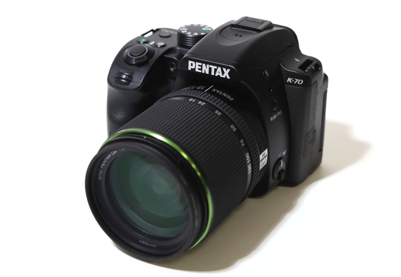 PENTAX K-70 18-135WR�L�b�g [�u���b�N]