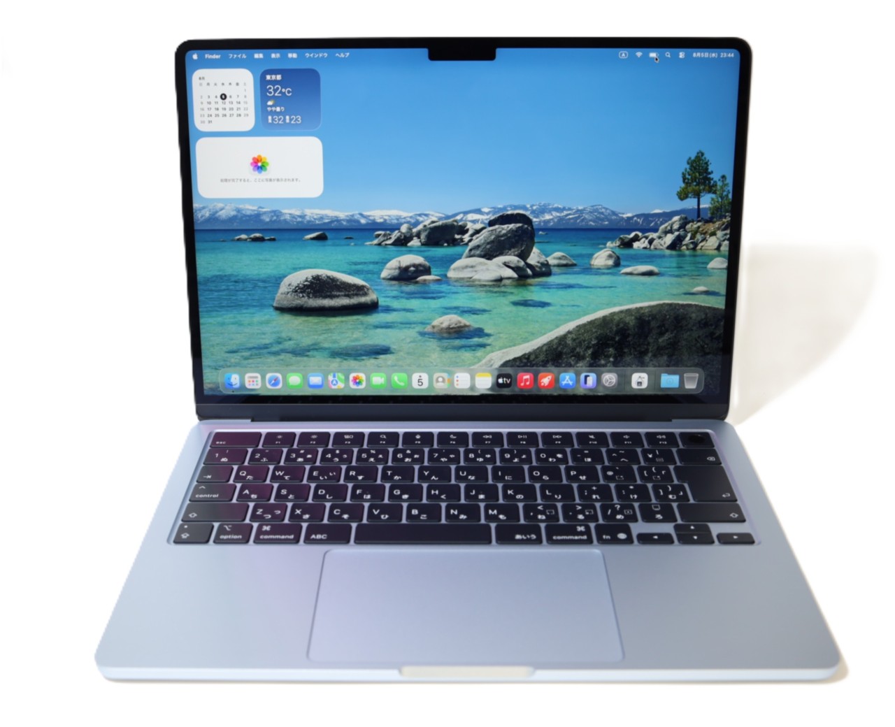 MacBook Air 13.6�C���` Liquid Retina�f�B�X�v���C Early 2025�EM4�E������16GB�ESSD256GB���ڃ��f��
