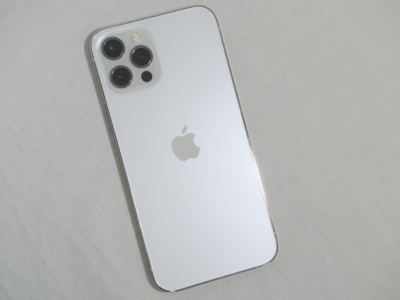 iPhone 13 pro 256GB シルバー 中国版 美品 simフリー 美品