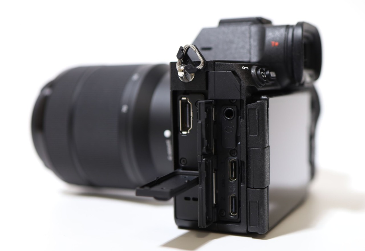 ��7 V ILCE-7M5M �Y�[�������Y�L�b�g