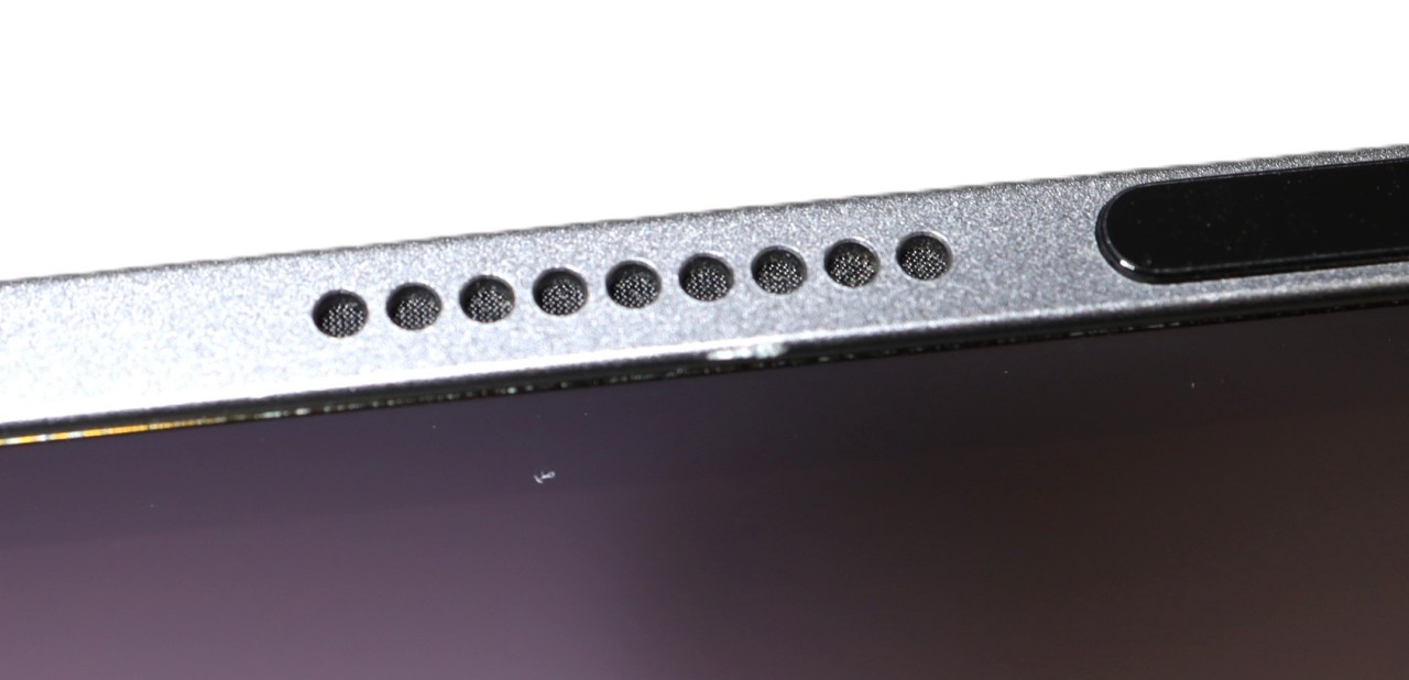 iPad Air 10.9�C���` ��5���� Wi-Fi 256GB 2022�N�t���f�� MM9L3J/A [�X�y�[�X�O���C]