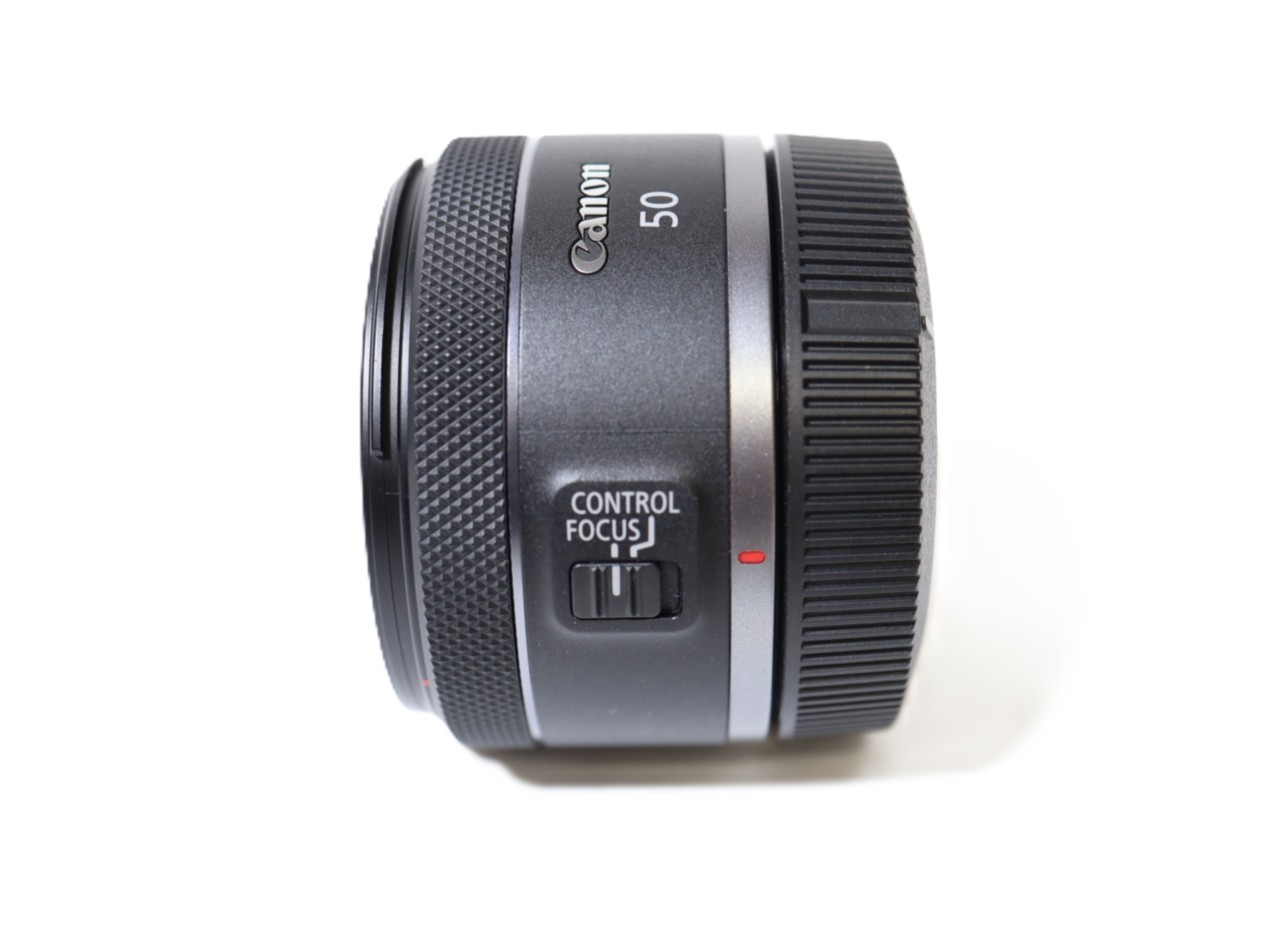 RF50mm F1.8 STM