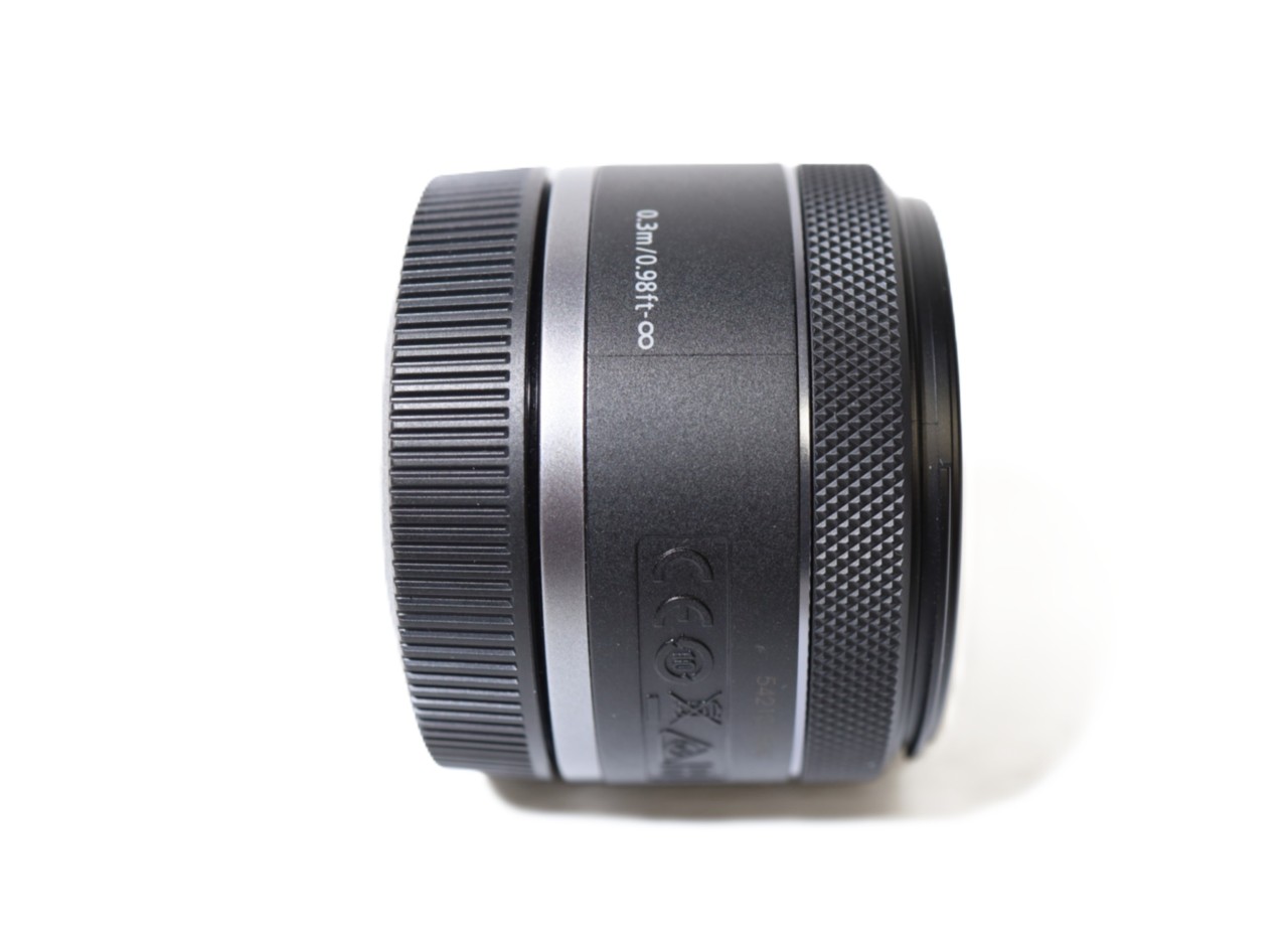 RF50mm F1.8 STM