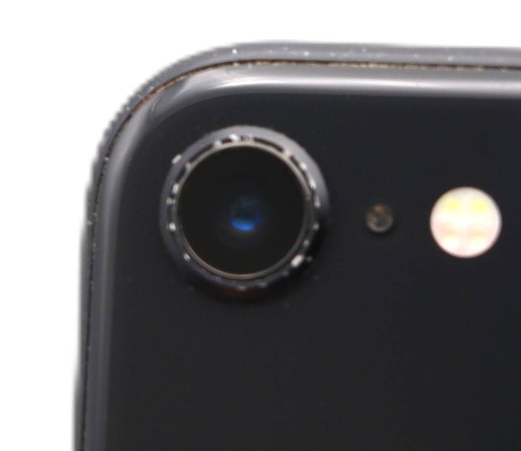 iPhone SE (��2����) 128GB SIM�t���[ [�u���b�N]�̐��i�摜4
