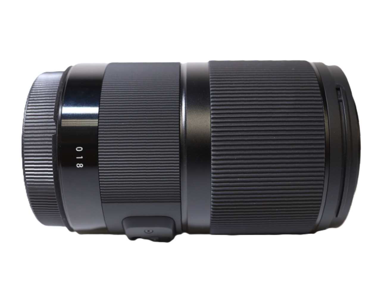 70mm F2.8 DG MACRO [�L���m���p]